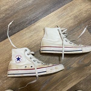 Size 8 high top converse